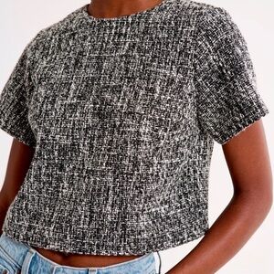 NWT Abercrombie & Fitch Easy Tweed Woven Tee in Black and White Size M